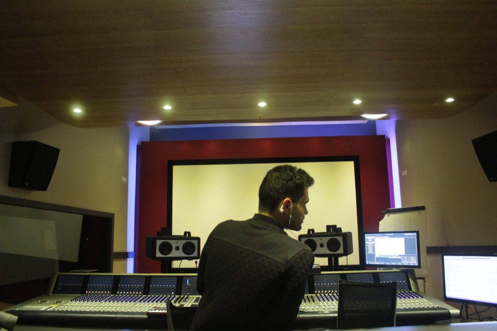 DJ Ell Valencia Recording Studio