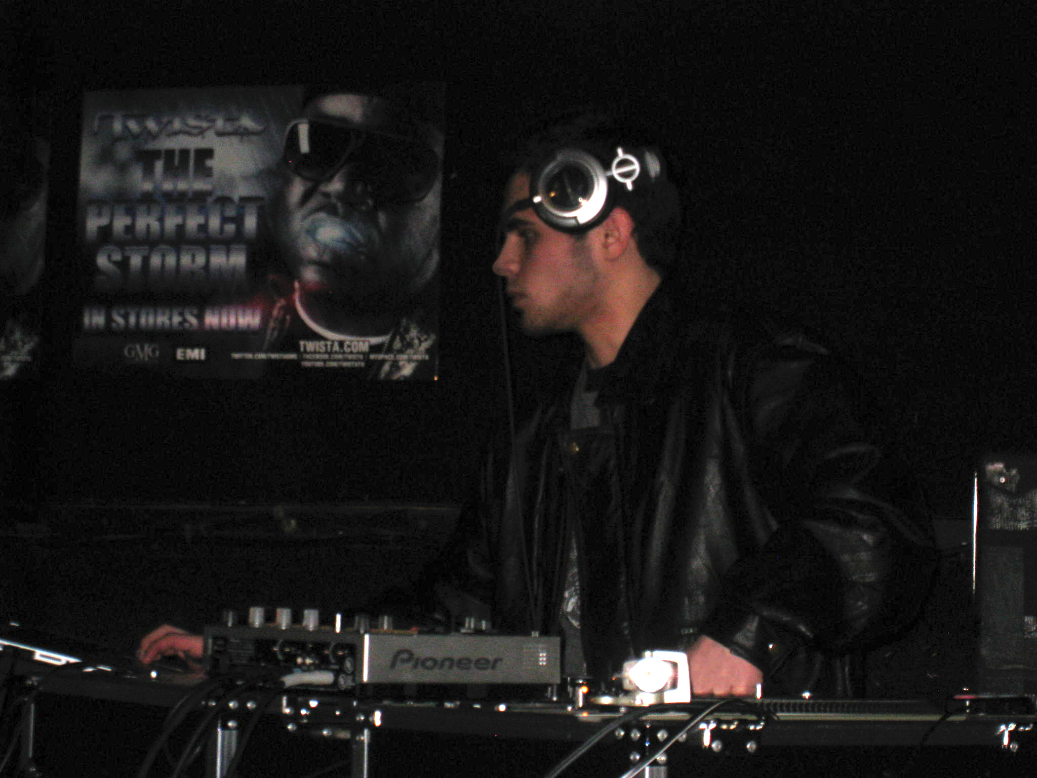 DJ Ell at Twista The Perfect Storm Tour
